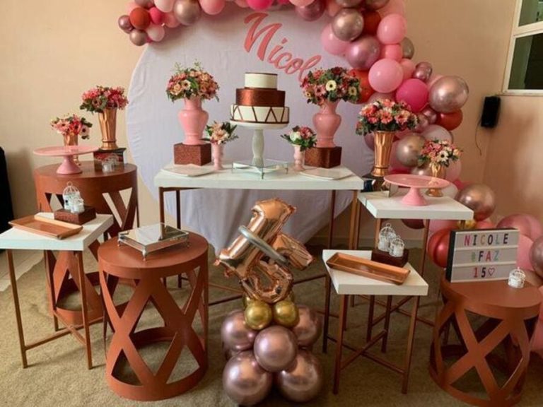 Aluguel Mini Table Rose Gold 15 Anos (4)