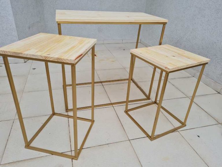Aluguel-Kit-Mesas-Mini-Table-Quadradas-Dourada-2 (1)