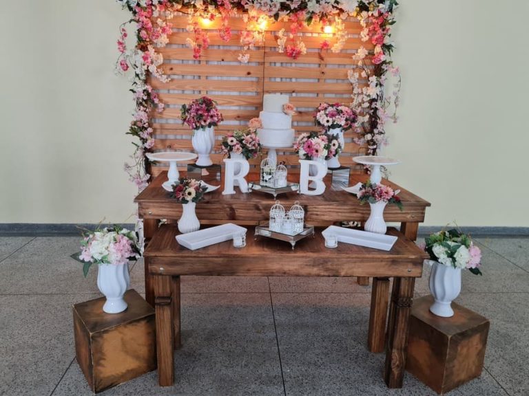 Aluguel-Mesa-Decorada-Adulto-Casamento (1)